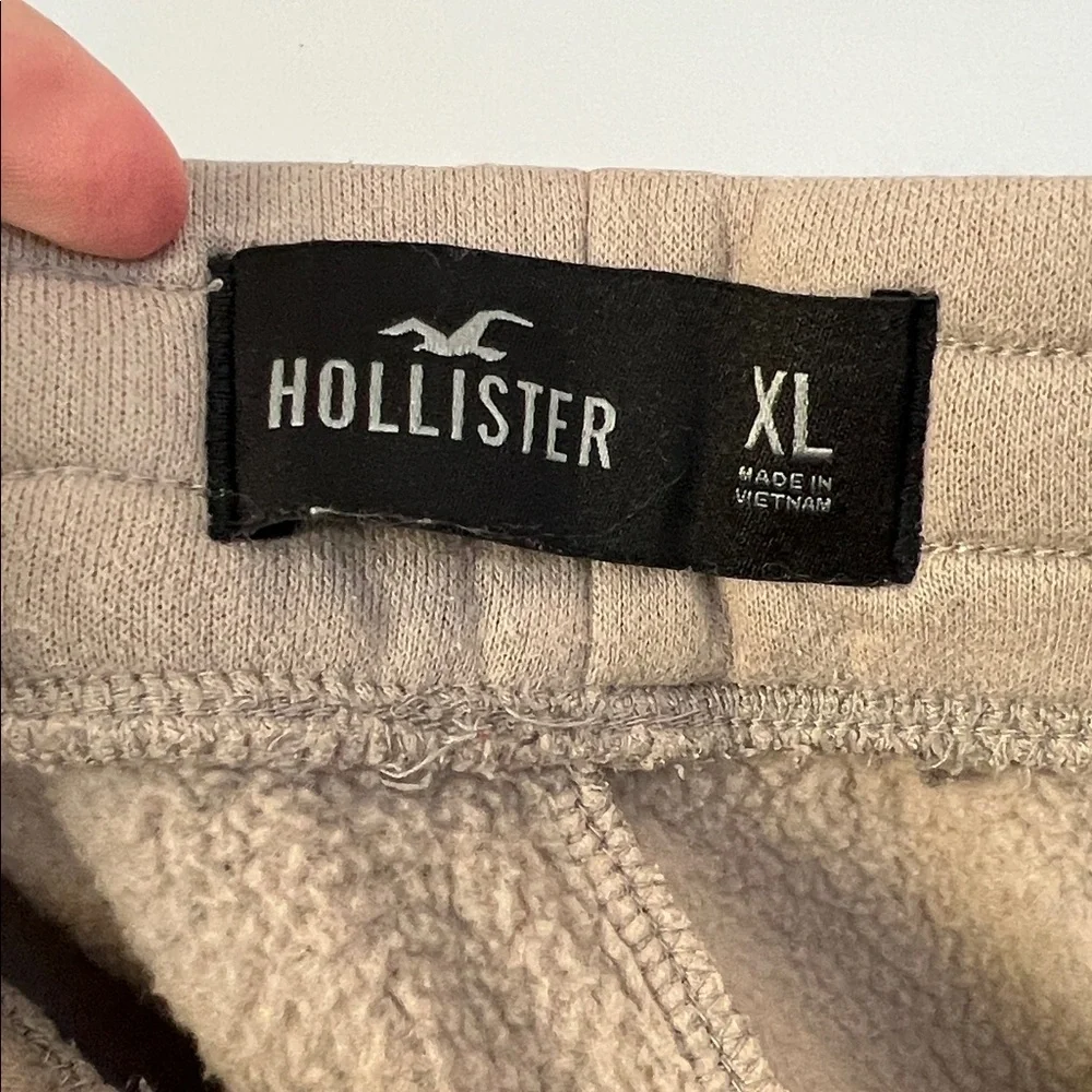 Hollister Men's Beige Joggers